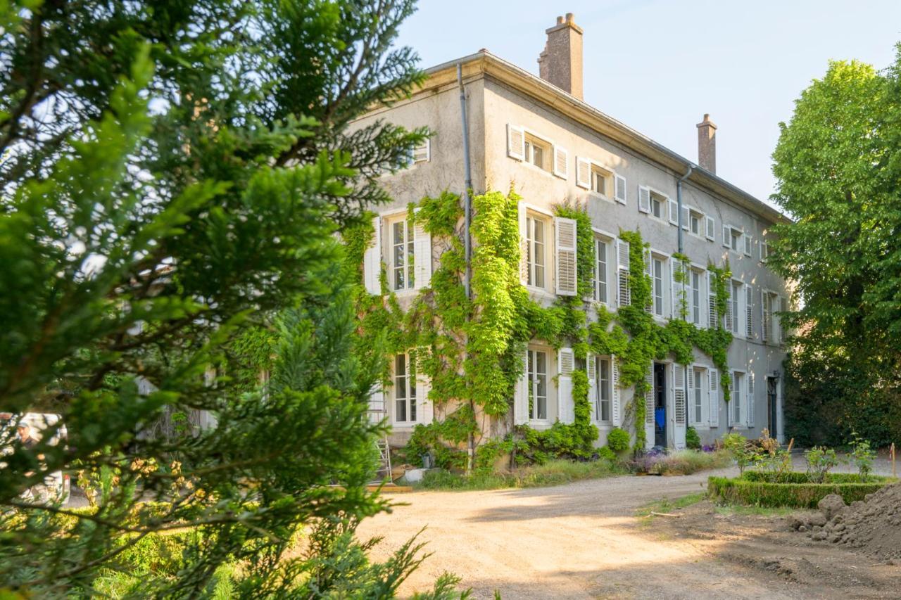 Logis Hotel Du Parc Pont-à-Mousson Exterior photo
